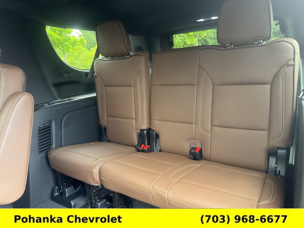 New 2026 Chevrolet Suburban High Country AWD/4WD image 30