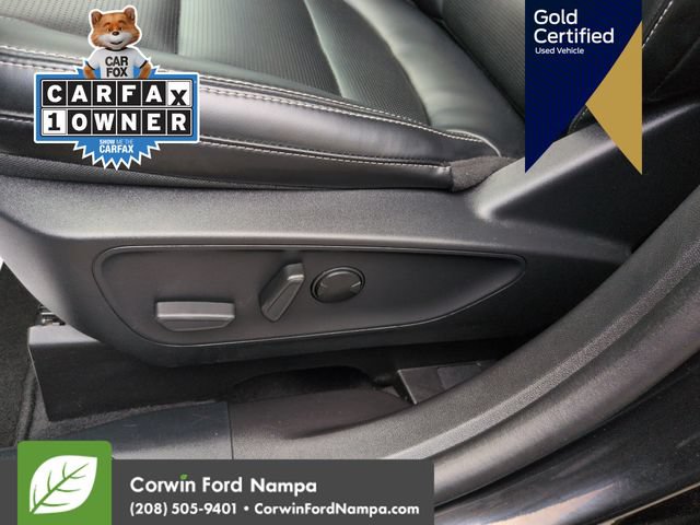 Used 2025 Ford Escape Platinum AWD/4WD image 14