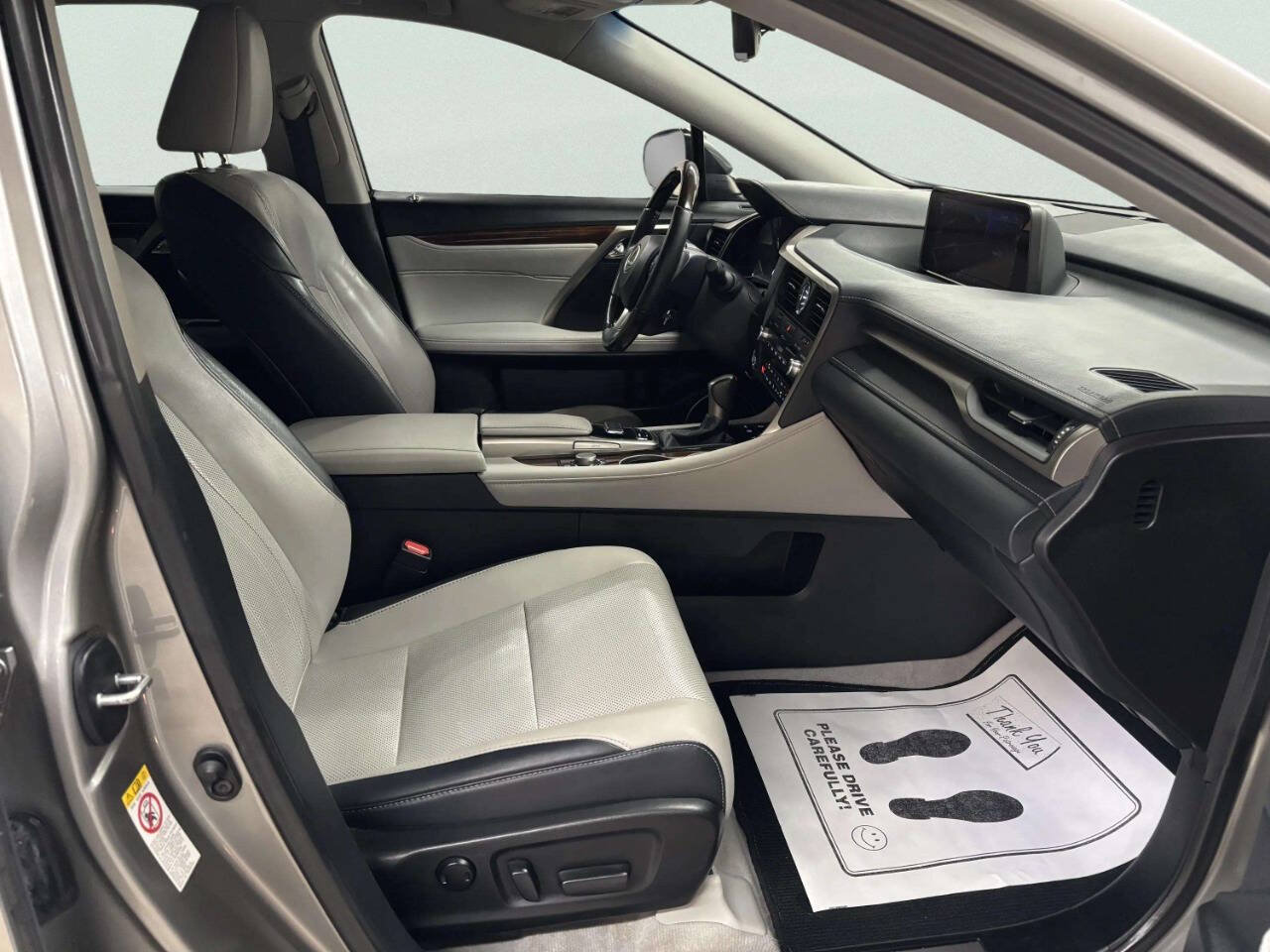 Used 2017 Lexus RX 350 FWD w/ Premium Package image 22