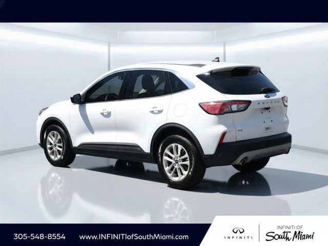 Used 2022 Ford Escape SE image 4