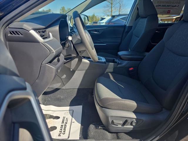 Certified 2025 Toyota RAV4 XLE AWD/4WD image 12
