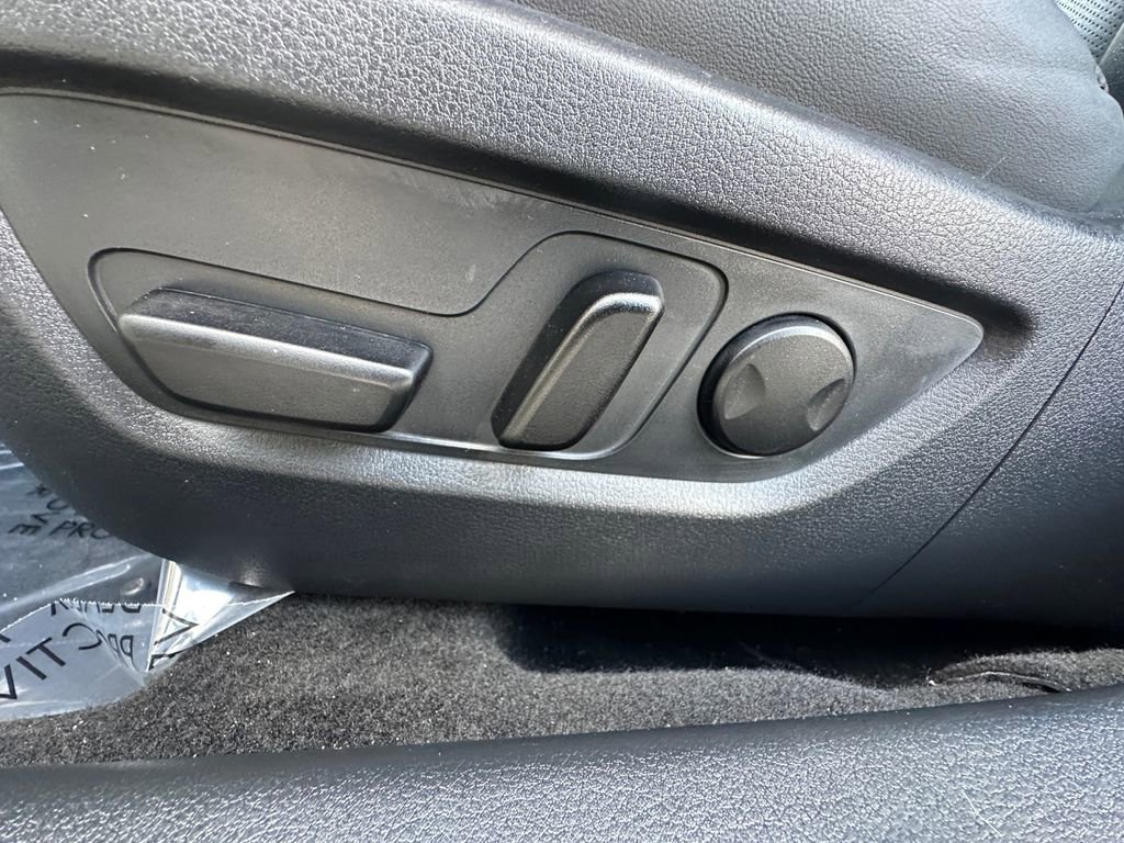 Used 2023 MAZDA CX-30 AWD 2.5 S w/ Premium Package image 10