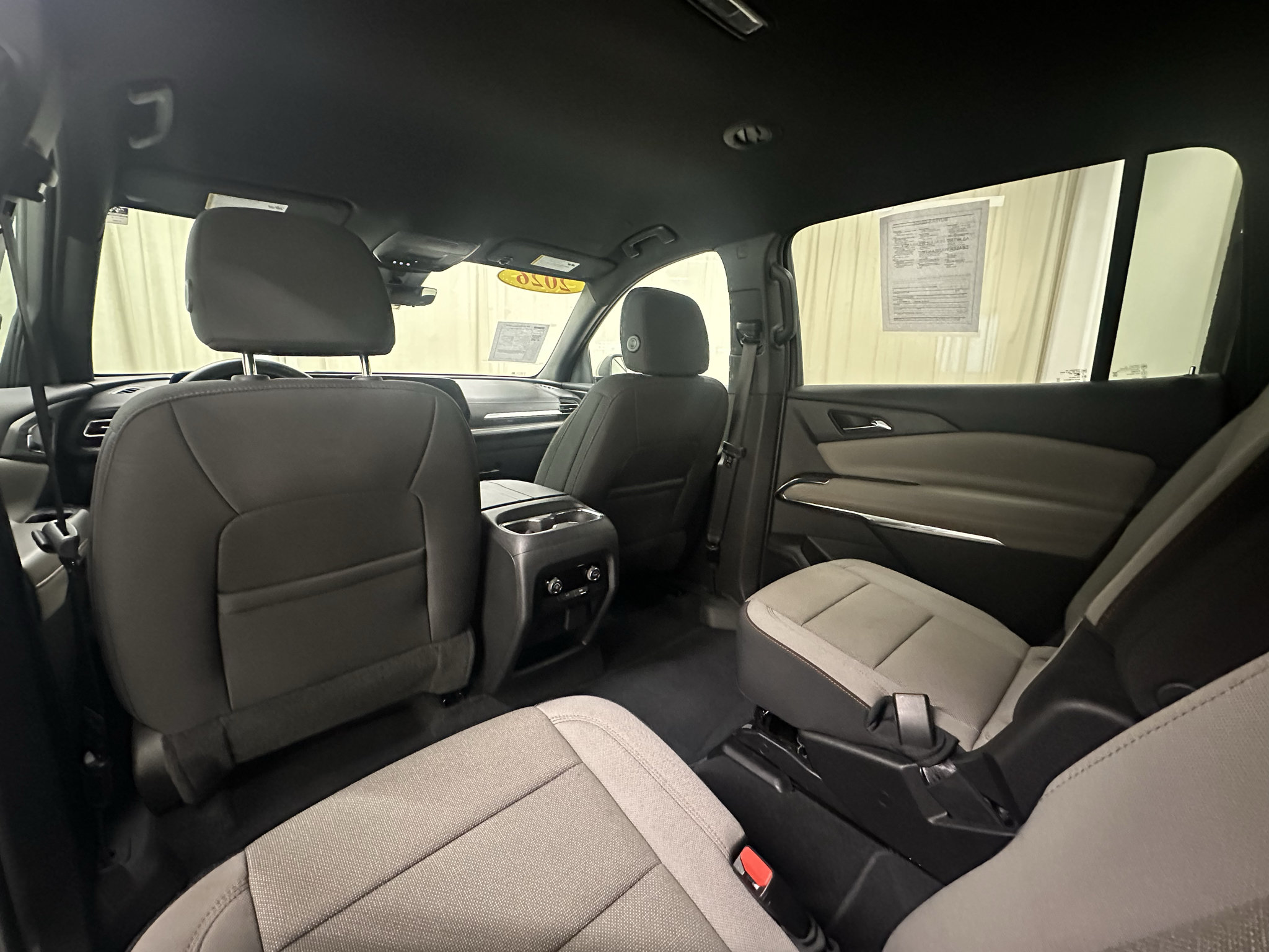 Certified 2026 Chevrolet Traverse LT w/ Driver Confidence Package FWD image 15
