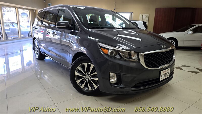 Used 2017 Kia Sedona SX FWD image 1