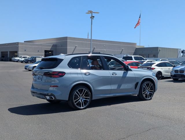 Used 2026 BMW X5 sDrive40i w/ M Sport Package RWD image 6