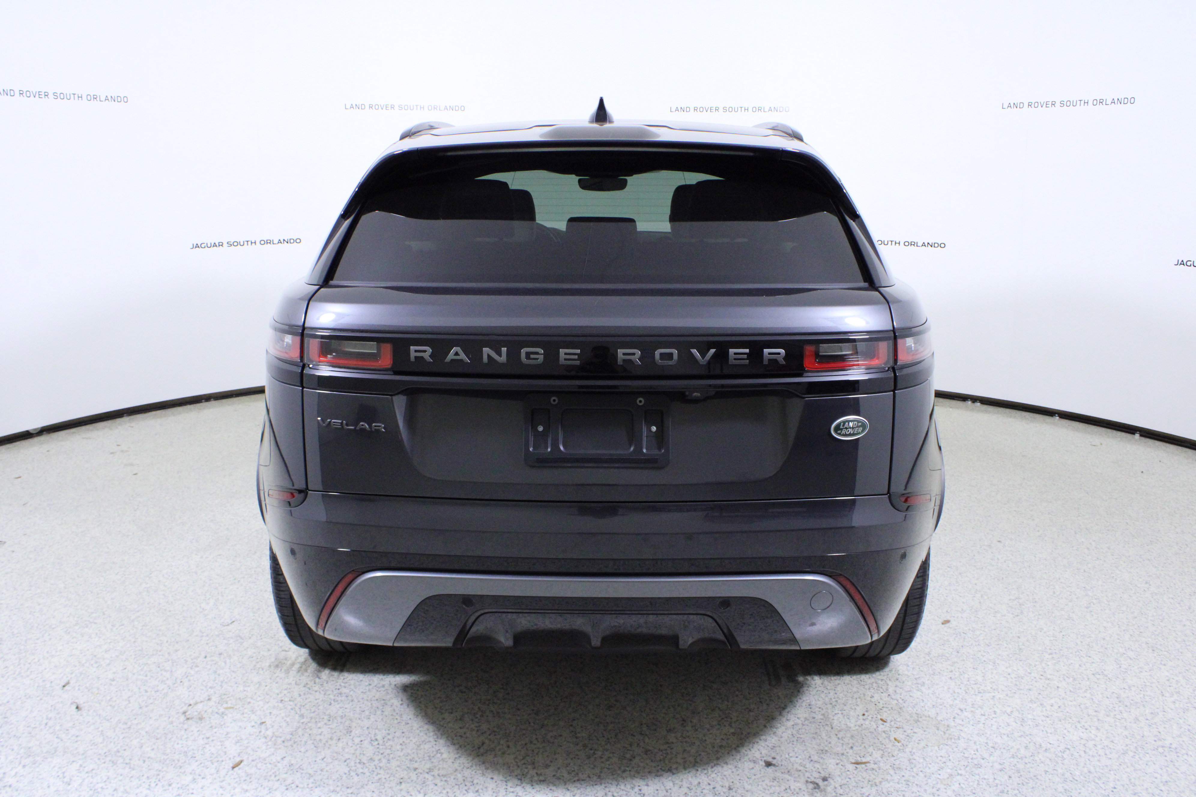 Used 2023 Land Rover Range Rover Velar R-Dynamic S AWD/4WD image 6