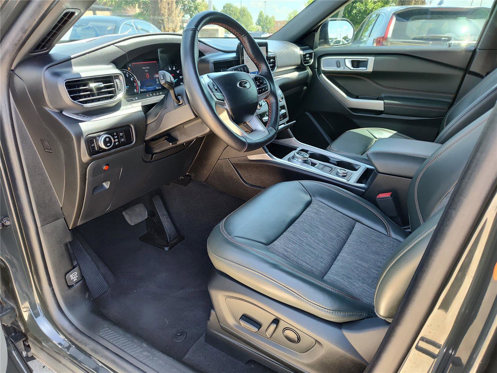 Used 2023 Ford Explorer Timberline w/ Timberline Technology Package image 2