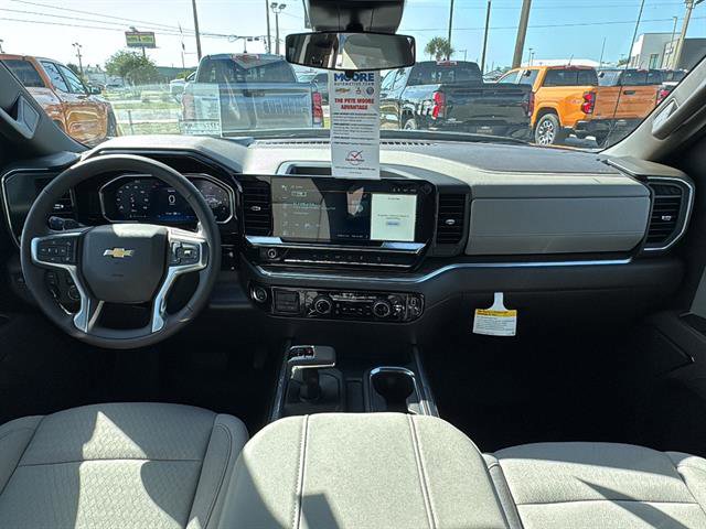 New 2026 Chevrolet Silverado 1500 LT w/ Z71 Off-Road Package image 16