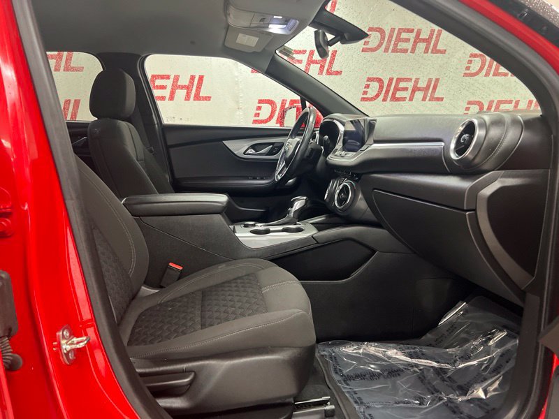 Used 2019 Chevrolet Blazer LT FWD image 13