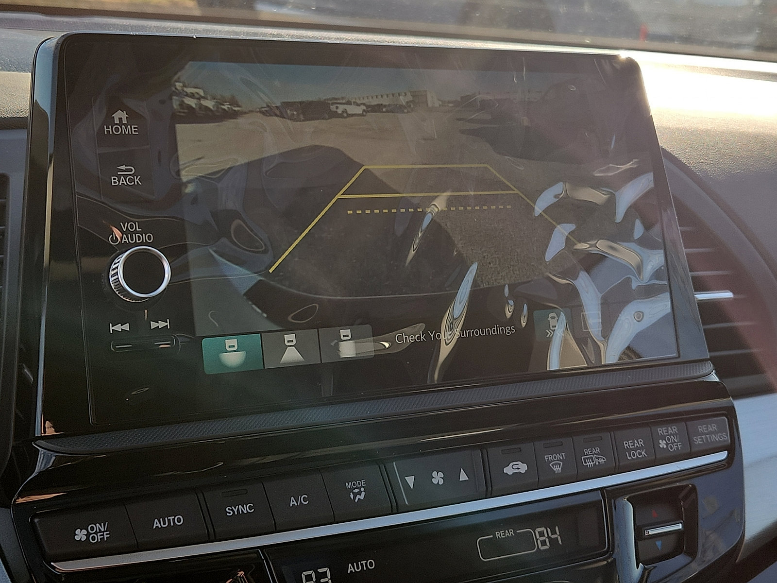 New 2026 Honda Odyssey Touring image 14
