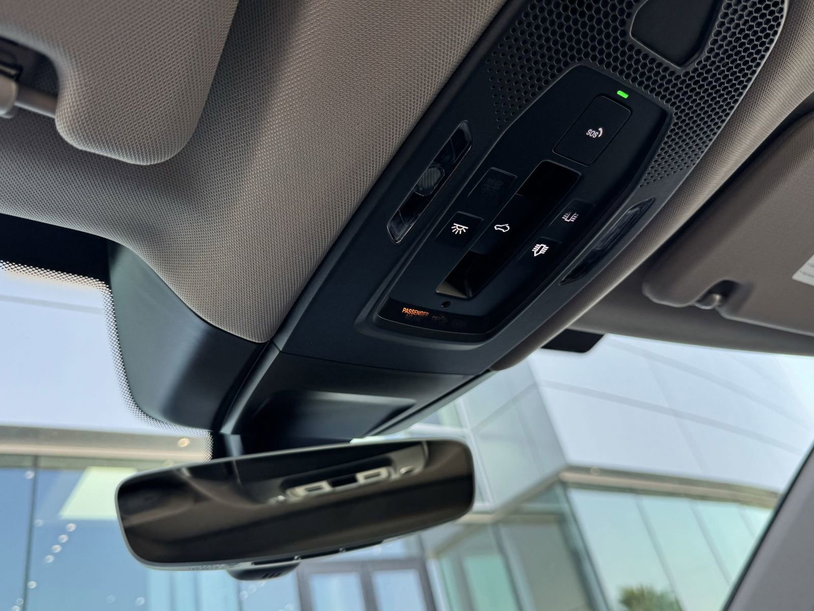 New 2025 Porsche Panamera 4 image 23