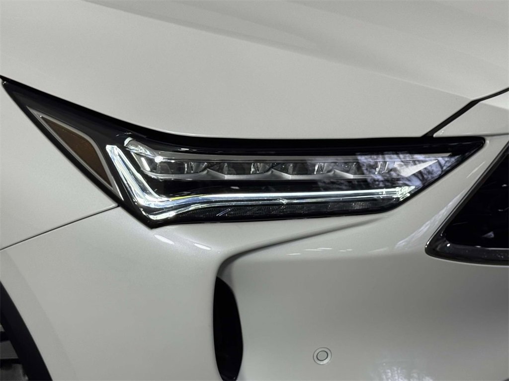 Used 2024 Acura MDX SH-AWD w/ Technology Package image 15