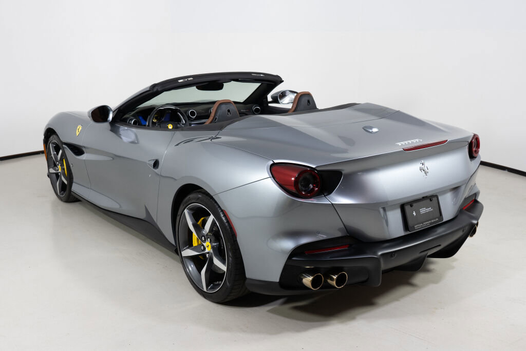 Used 2022 Ferrari Portofino M image 9