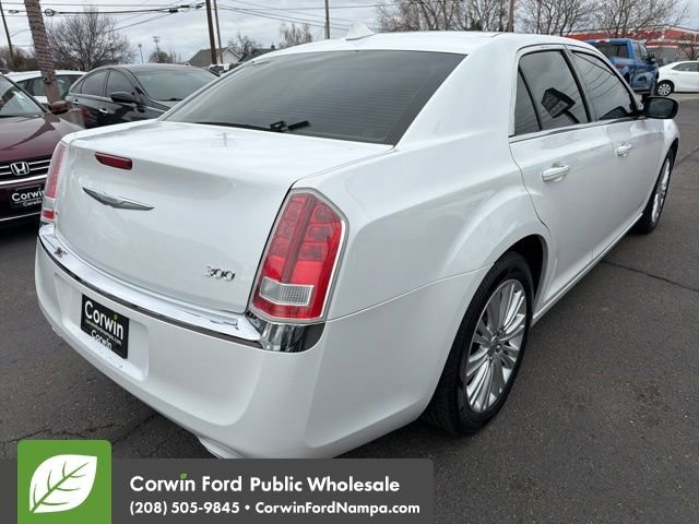 Used 2013 Chrysler 300 AWD w/ Driver Convenience Group image 6