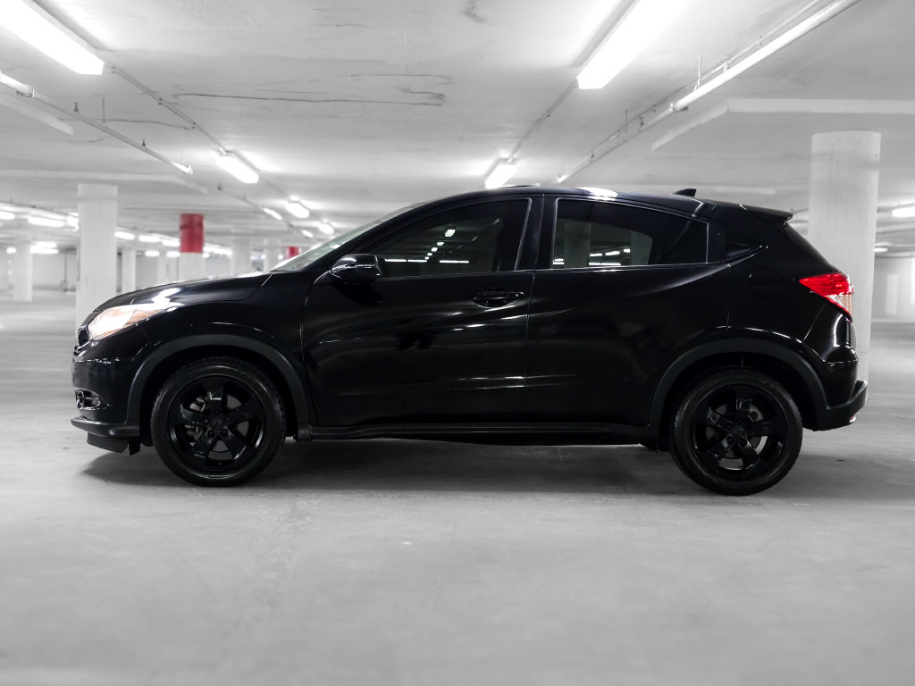 Used 2017 Honda HR-V EX image 12