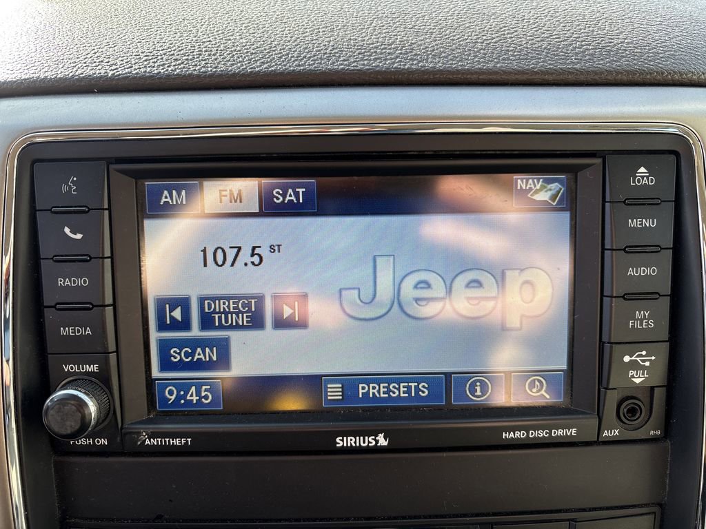 Used 2012 Jeep Grand Cherokee Laredo image 18