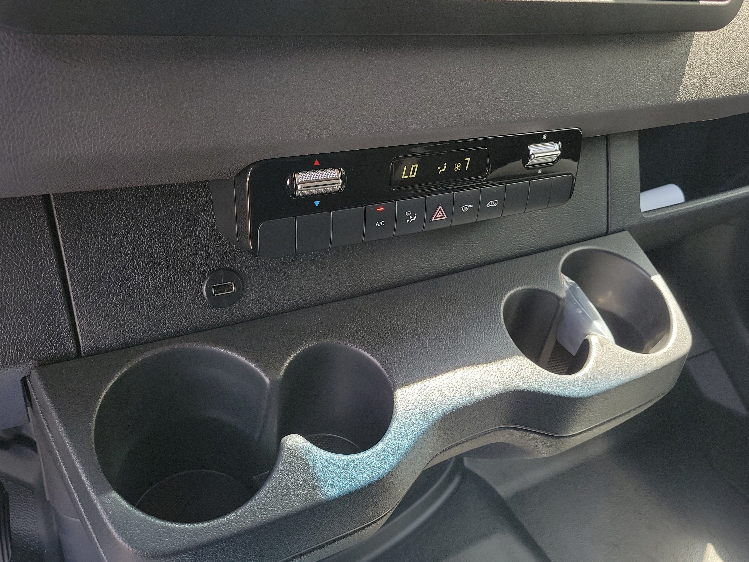 New 2025 Mercedes-Benz Sprinter 2500 image 22