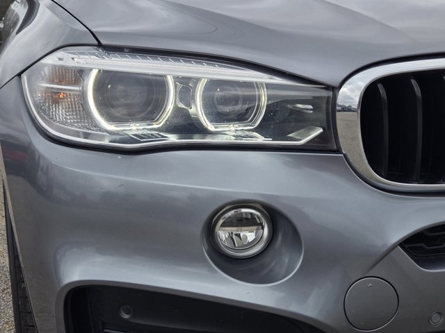 Used 2019 BMW X6 xDrive35i w/ M Sport Package AWD/4WD image 5