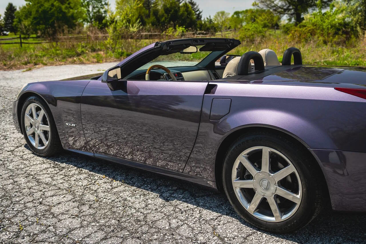 Used 2004 Cadillac XLR image 48