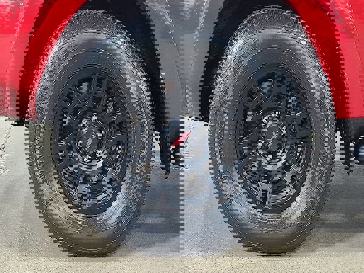 Used 2022 Toyota 4Runner SR5 image 28