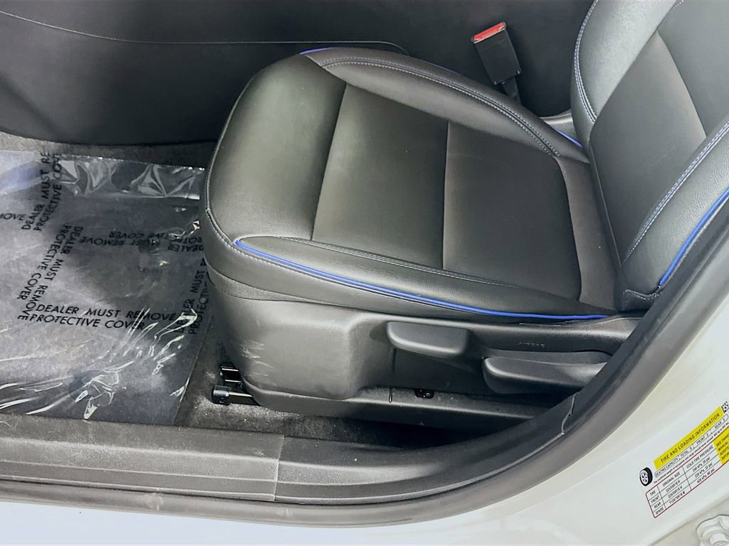 Used 2025 Buick Envista Sport Touring image 26