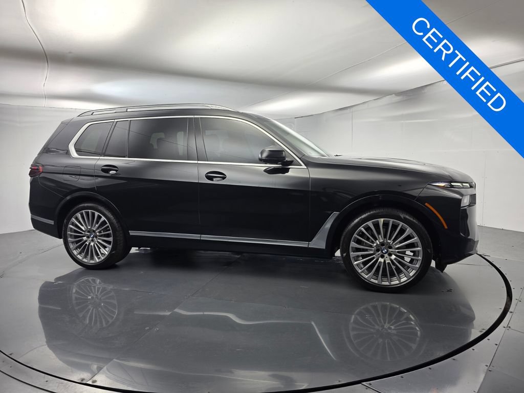 Used 2024 BMW X7 xDrive40i AWD/4WD video 3