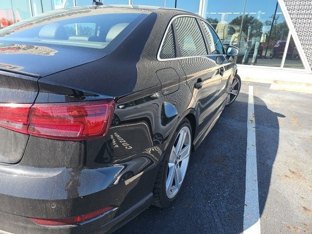 Used 2018 Audi S3 Premium Plus image 3
