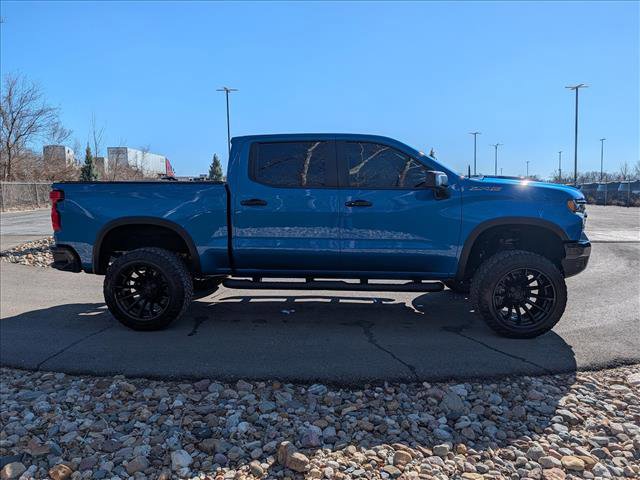 Used 2022 Chevrolet Silverado 1500 ZR2 w/ Technology Package image 6