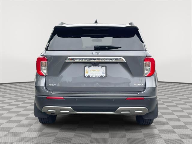 Used 2023 Ford Explorer XLT w/ Equipment Group 202A image 6