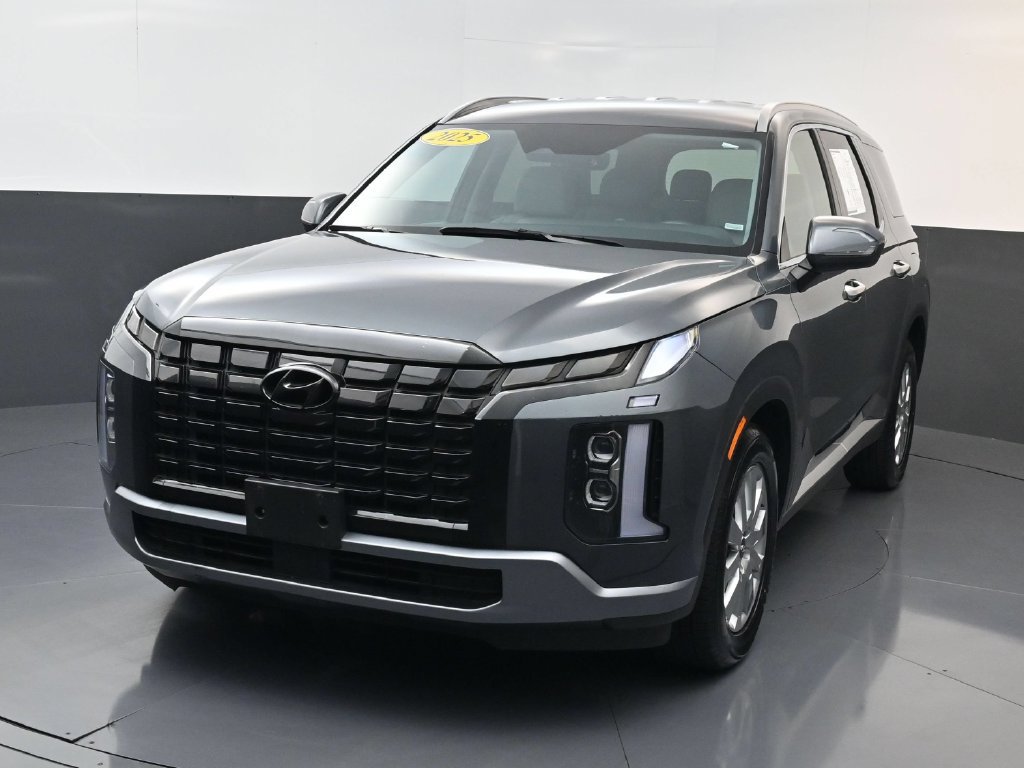 Certified 2025 Hyundai Palisade SEL FWD image 8
