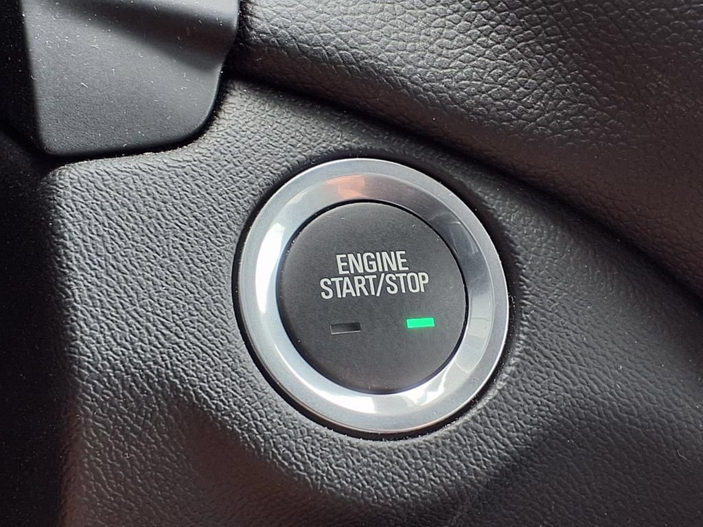 Used 2024 Chevrolet Equinox LT w/ LPO, Floor Liner Package FWD image 27