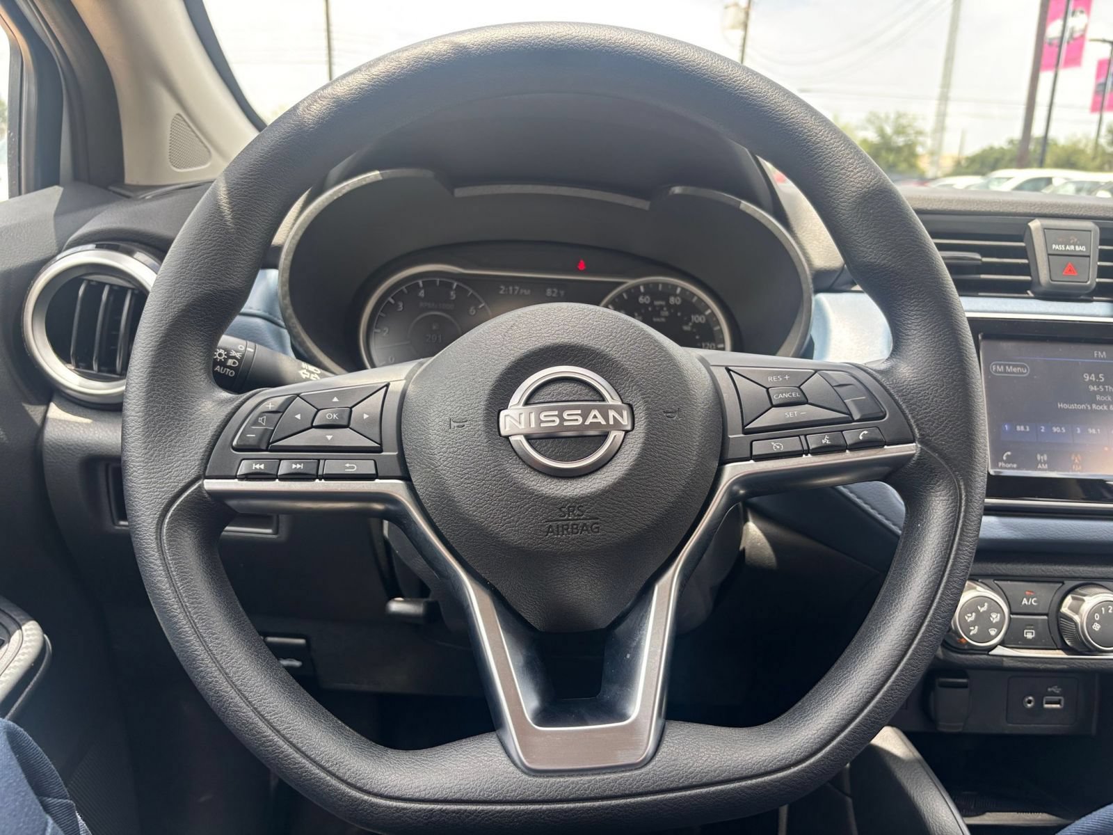Used 2025 Nissan Versa SV FWD image 25