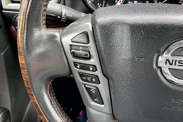 Used 2017 Nissan Titan Platinum Reserve AWD/4WD image 17