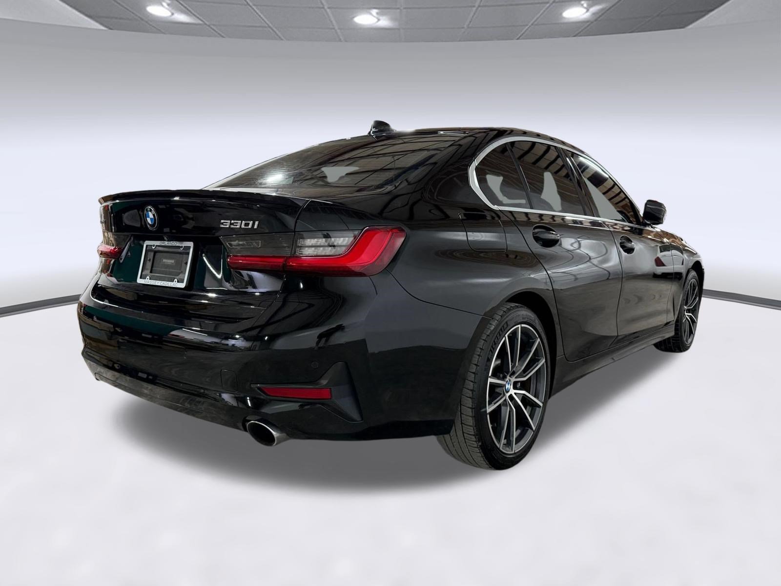 Used 2021 BMW 330i xDrive Sedan w/ Premium Package AWD/4WD image 8