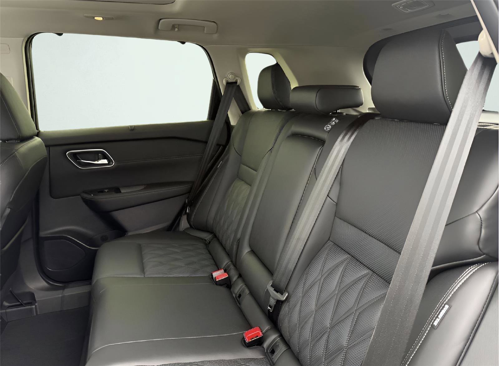 New 2026 Nissan Rogue Platinum w/ Platinum Premium Package image 28