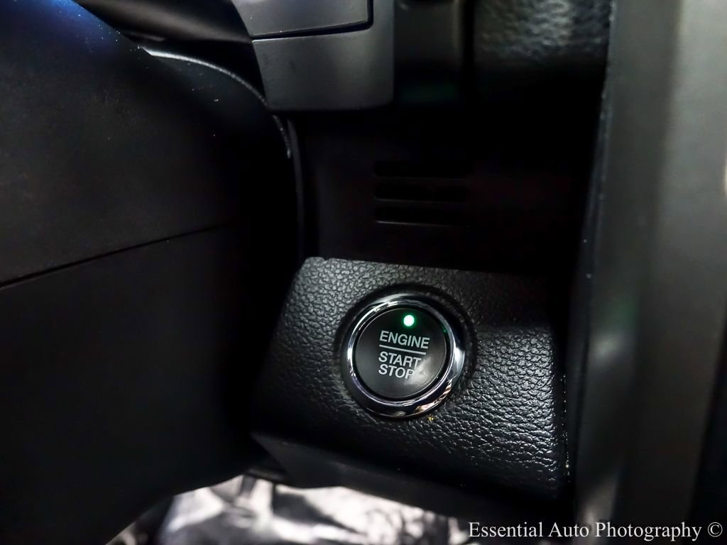 Used 2021 Ford Expedition XLT image 18