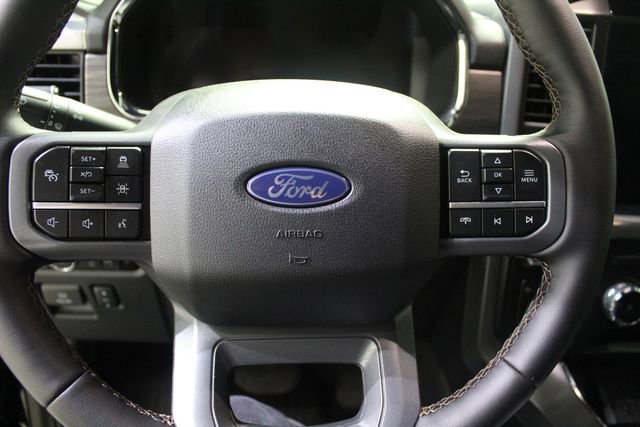 Used 2025 Ford F150 Lariat w/ Equipment Group 501A Mid image 12