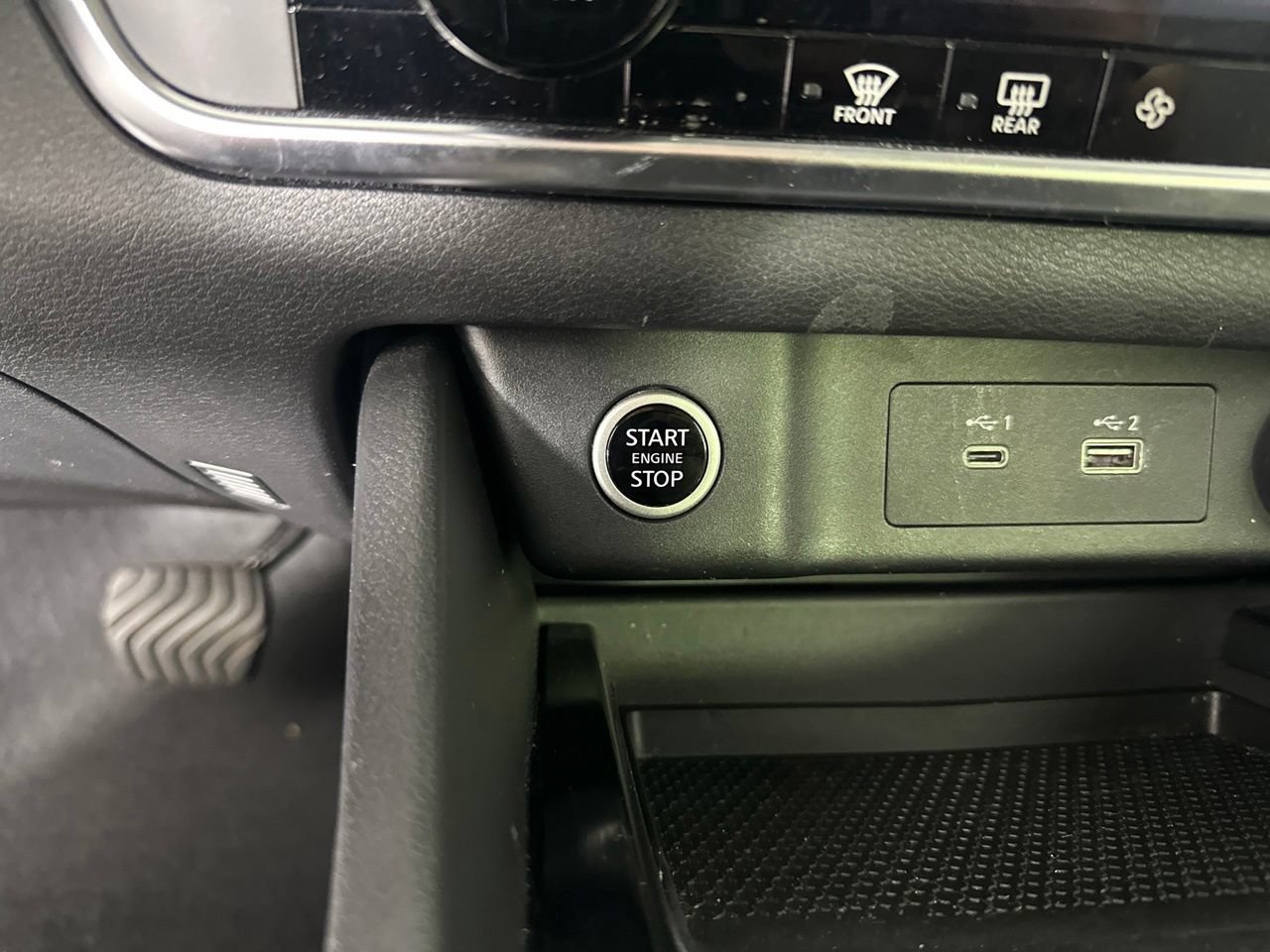 Used 2023 Nissan Rogue SV FWD image 18