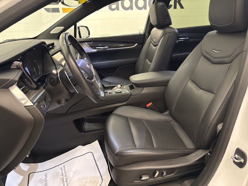 Used 2023 Cadillac XT5 Sportv AWD/4WD image 9