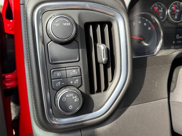 Used 2020 Chevrolet Silverado 1500 RST w/ Texas Edition RWD image 31
