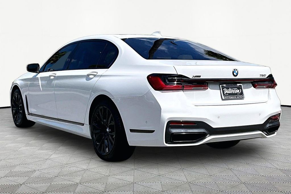 Used 2022 BMW 750i xDrive w/ Executive Package AWD/4WD image 6