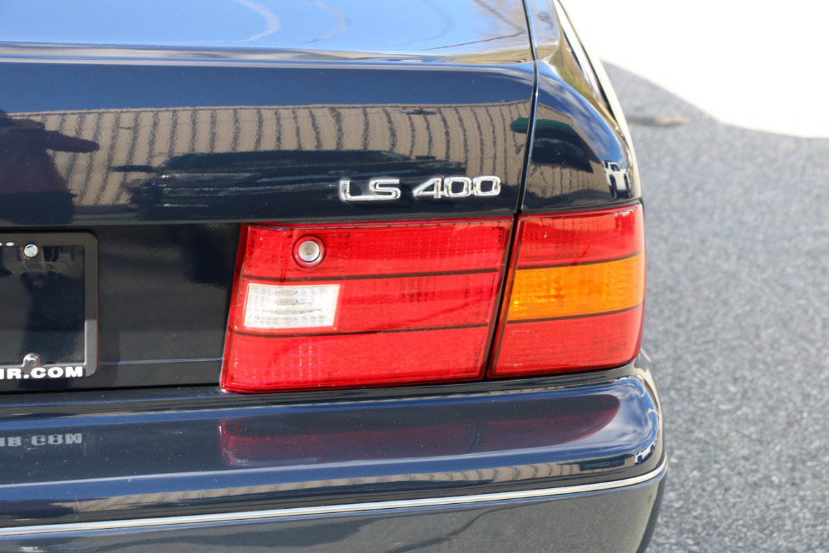 Used 1998 Lexus LS 400 image 7