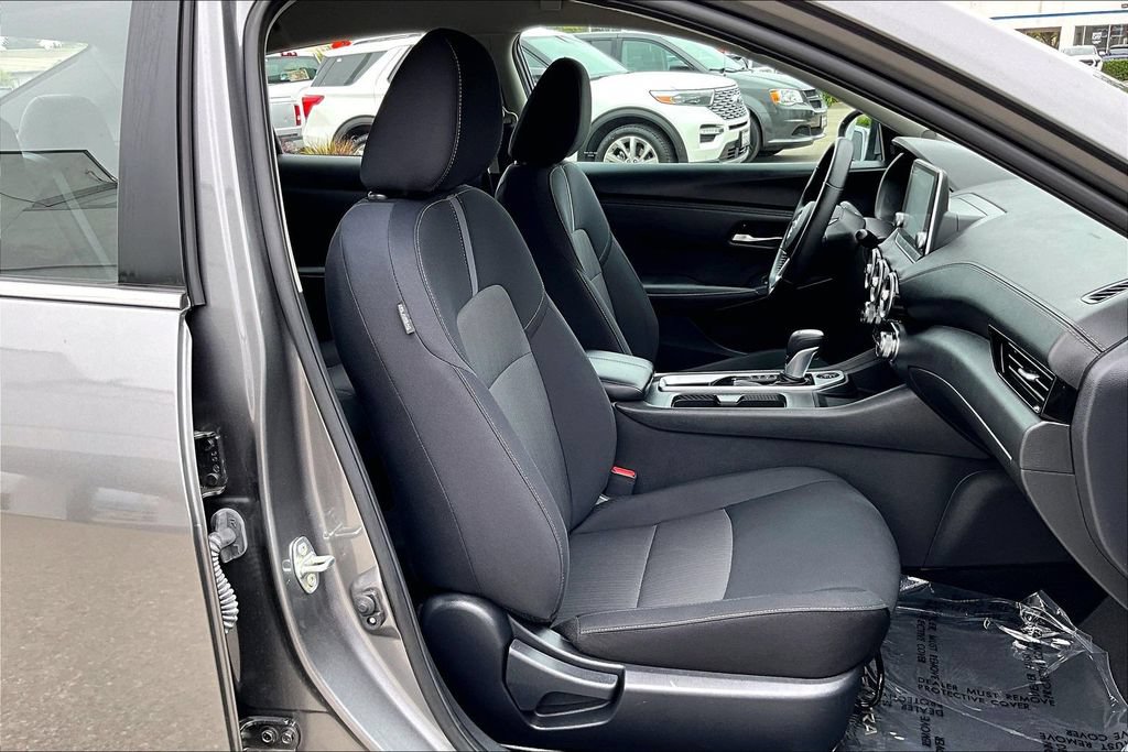 Used 2023 Nissan Sentra SV w/ All-Weather Package FWD image 29