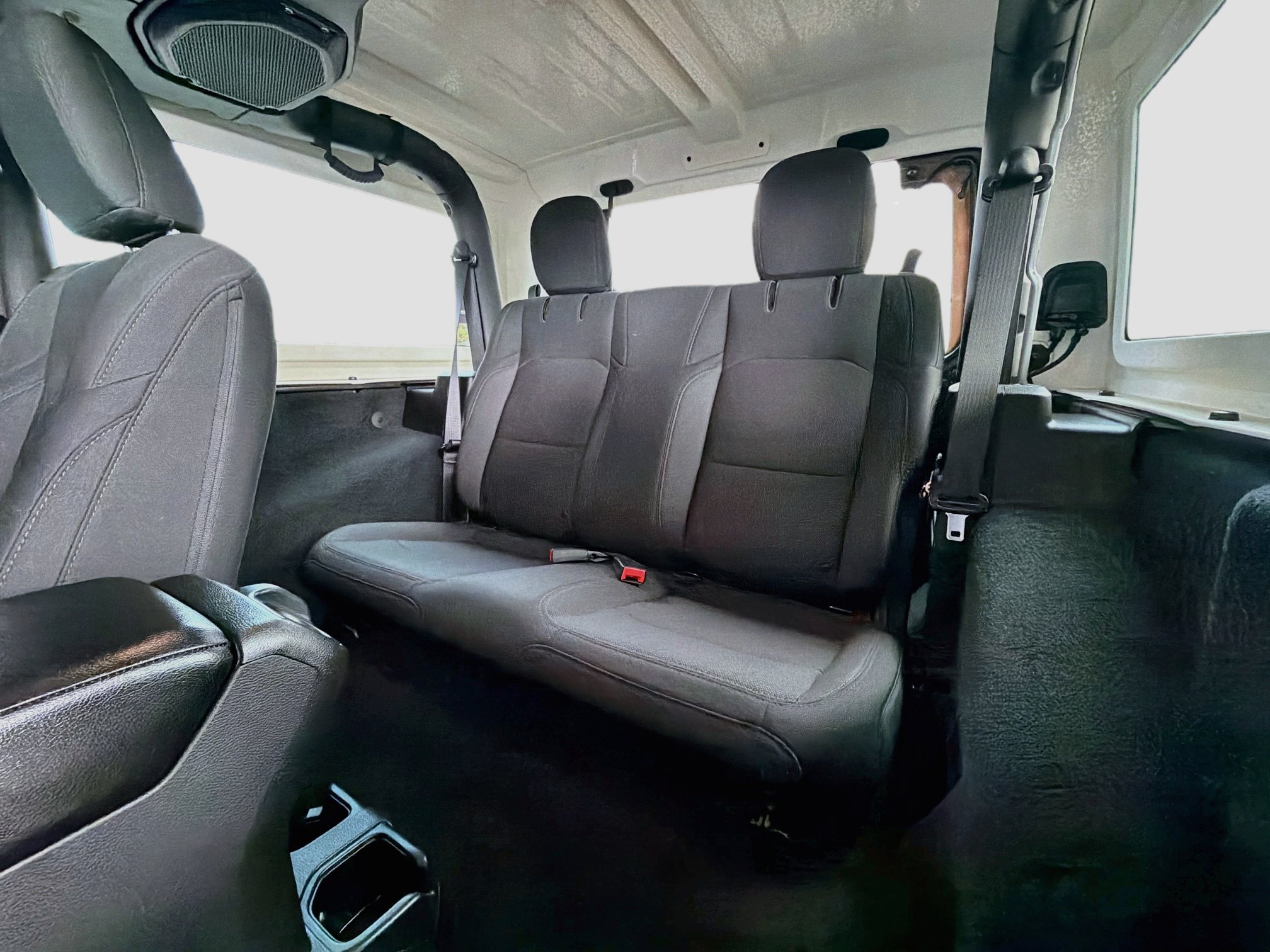 Used 2022 Jeep Wrangler Sport AWD/4WD image 25