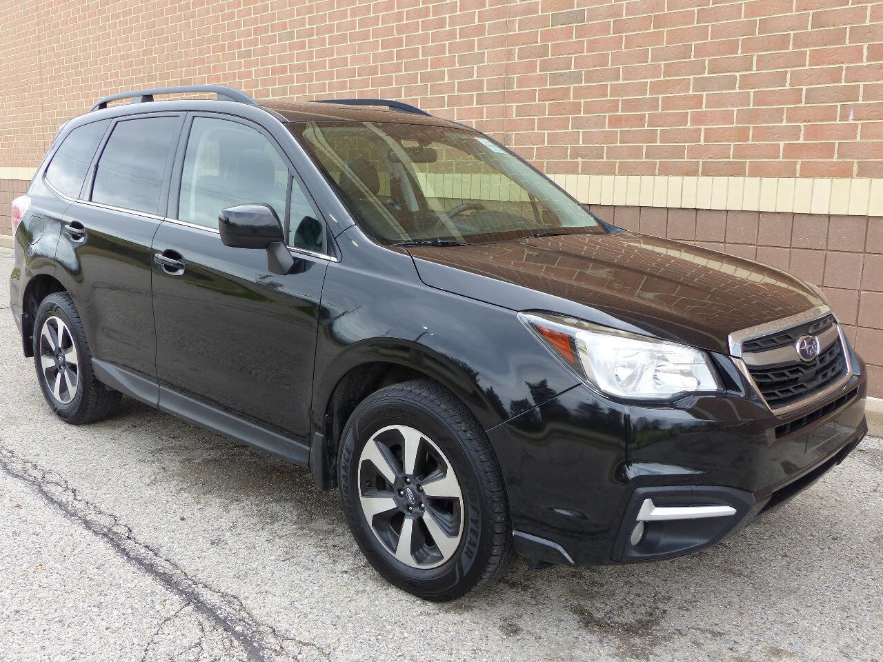 Used 2017 Subaru Forester 2.5i Limited w/ Protection Package #2 AWD/4WD image 12