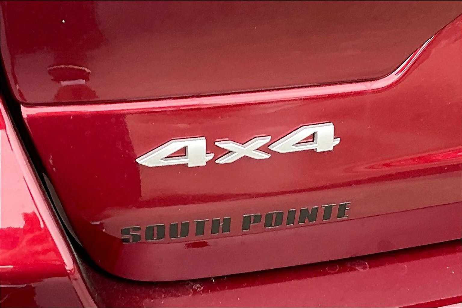 New 2025 Jeep Grand Cherokee Laredo X w/ Luxury Tech Group I image 15