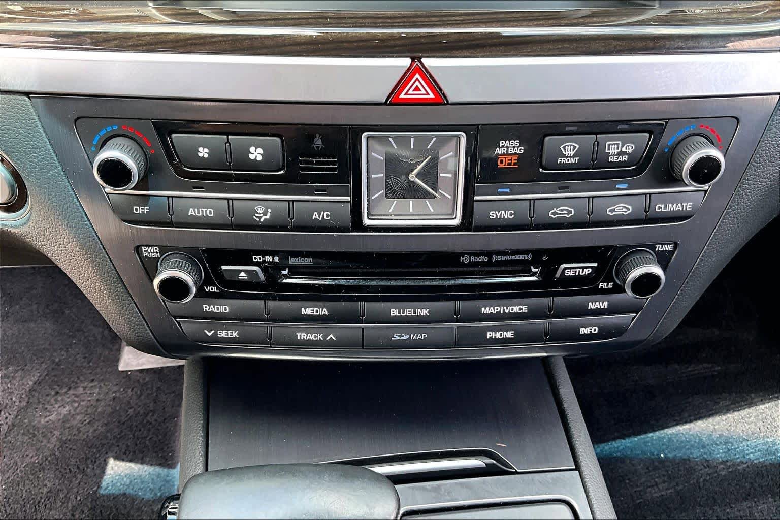 Used 2018 Genesis G80 3.8 w/ Option Group 02 RWD image 33