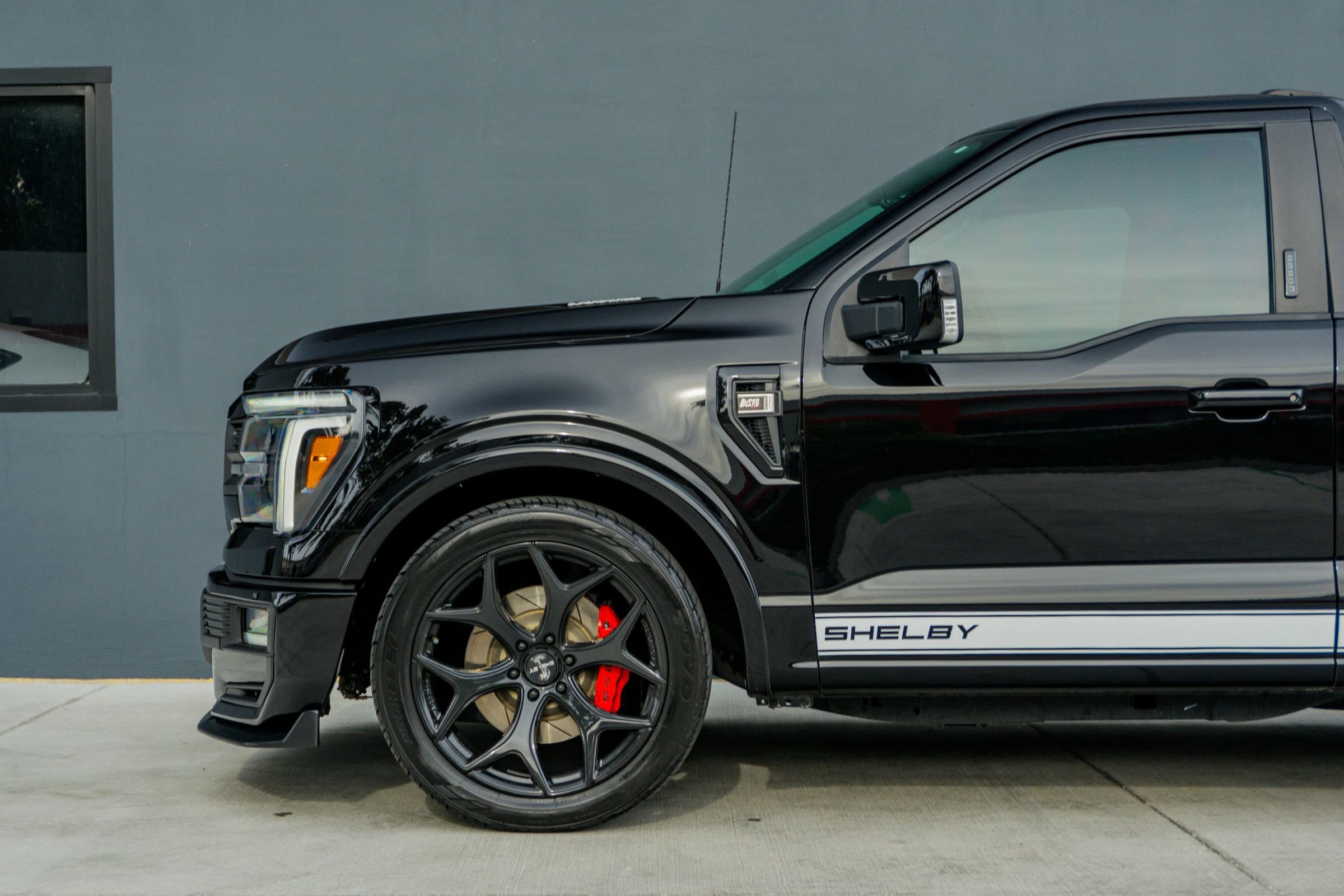 Used 2021 Ford F150 XLT w/ Equipment Group 301A Mid image 14