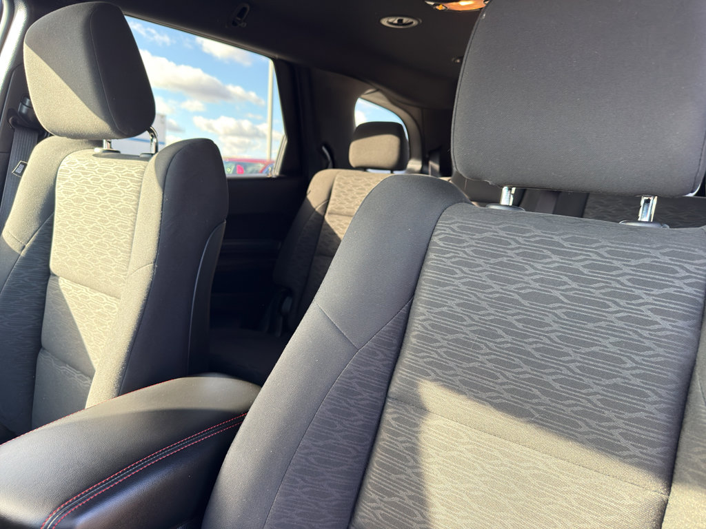 Used 2025 Dodge Durango GT w/ Blacktop Package image 28