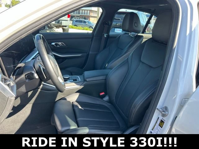 Used 2023 BMW 330i Sedan w/ Driving Assistance Package RWD image 13